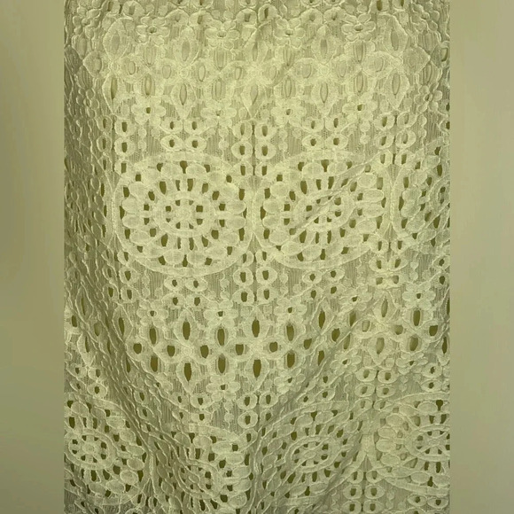 💛 Everly Yellow Eyelet Boxy Short Sleeve Crop Cotton Top Medium - Picture 6 of 12